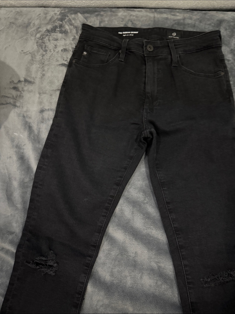 AG Adriano Goldschmied Women's Black Skinny Jeans with Knee Distress